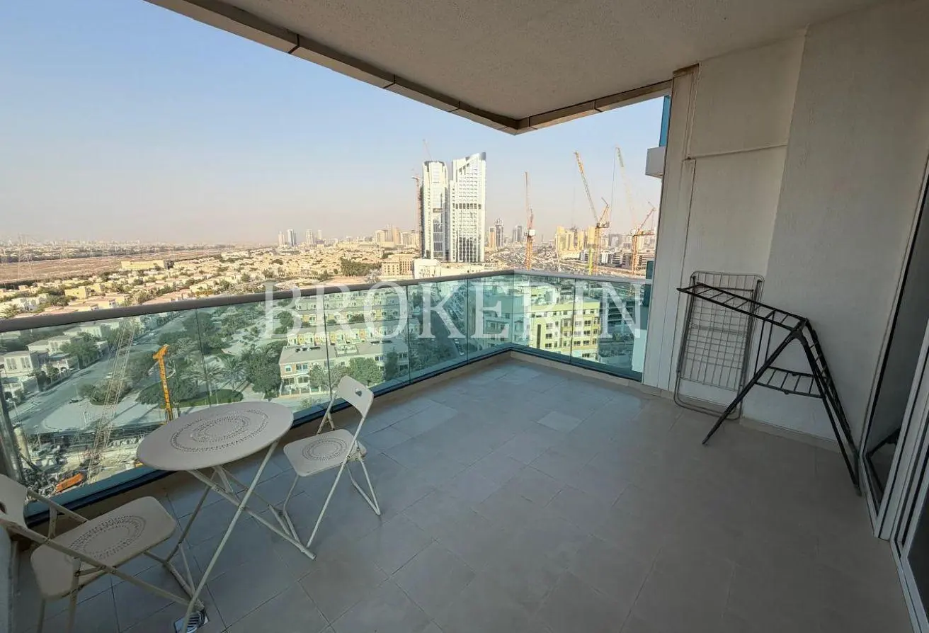 Apartment in Jumeirah Village Triangle with Large Balcony