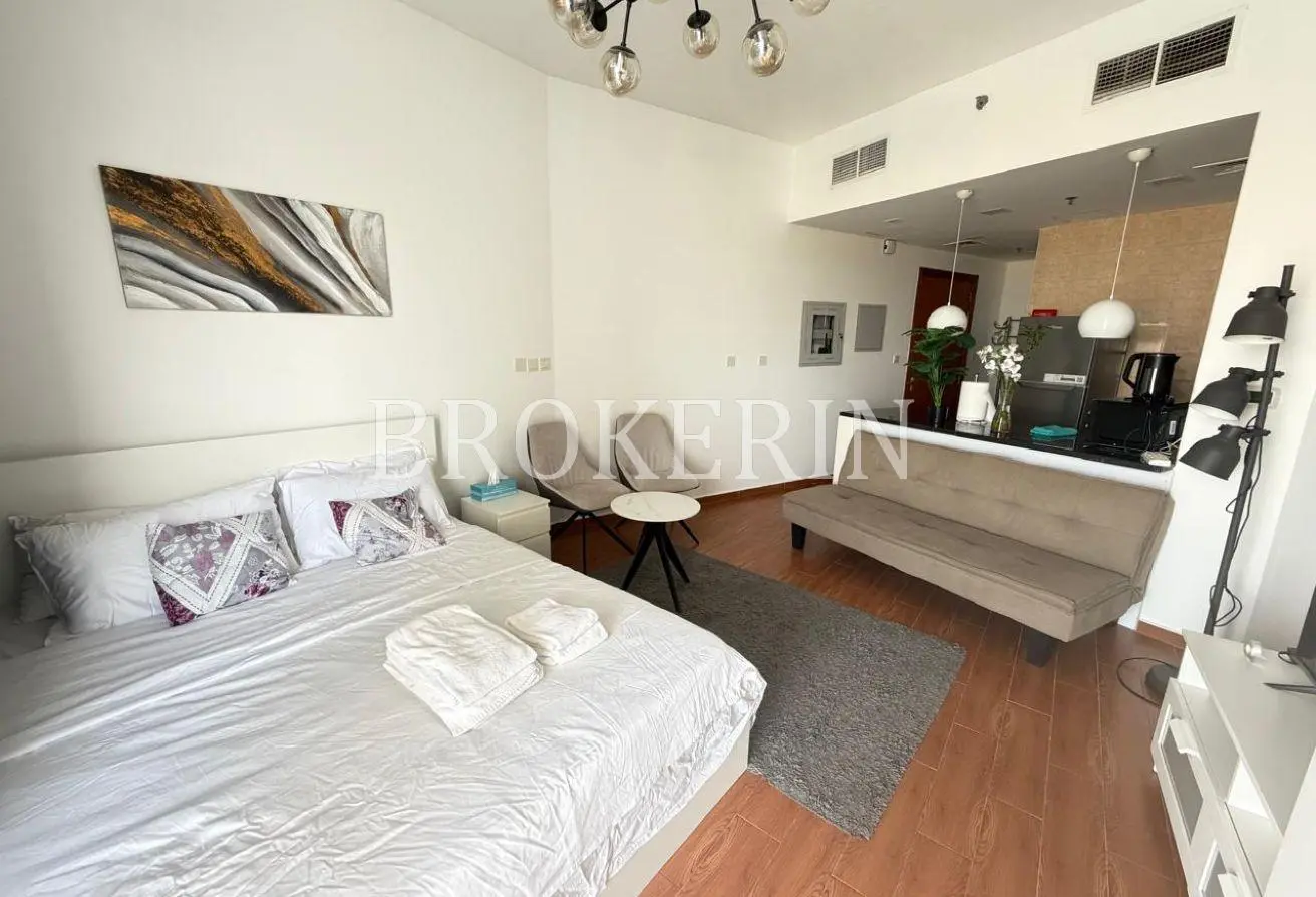 Apartment in JVT FOR RENT