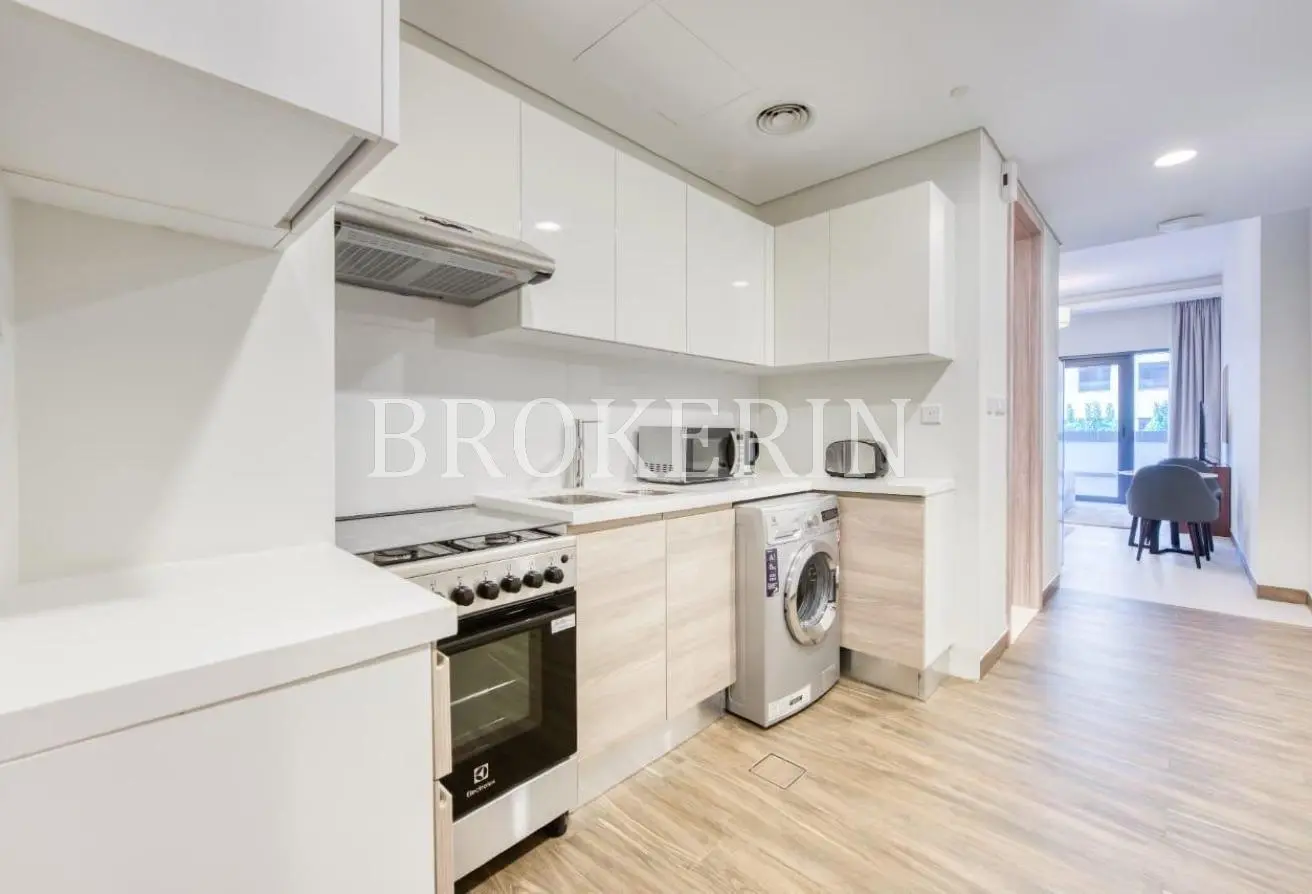 Furnished Apartment with Terrace in Prime Business Bay